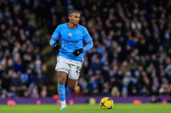 Romano: Galatasaray will make an official offer for Akanji, the player has not agreed to join